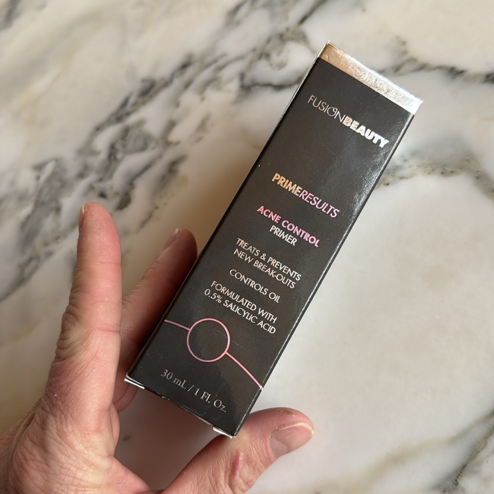 Fusion Beauty Prime Results Acne Control Primer w/ .5% Salicylic Acid - Picture 5 of 9